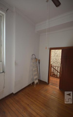 Casa à venda com 320m², 6 quartos e sem vagaQuarto 3 