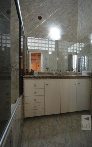 Casa à venda com 320m², 6 quartos e sem vagaBanheiro Social 1 