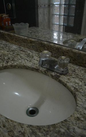 Casa à venda com 320m², 6 quartos e sem vagaBanheiro Social 1  - Pia 