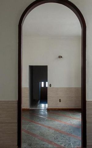 Casa à venda com 320m², 6 quartos e sem vaga Casa à venda com 320m², 6 quartos e sem vagaSala 2