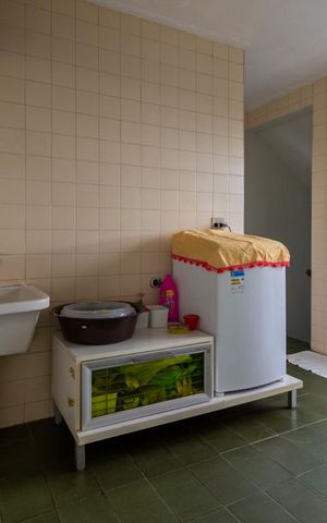 Casa à venda com 300m², 3 quartos e 6 vagas Casa à venda com 300m², 3 quartos e 6 vagasÁrea de Serviço