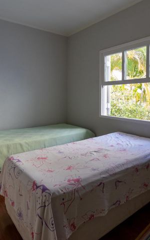 Casa à venda com 300m², 3 quartos e 6 vagas Casa à venda com 300m², 3 quartos e 6 vagasQuarto 1