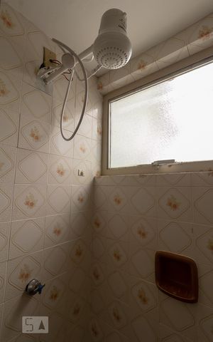 Apartamento à venda com 64m², 2 quartos e sem vagaBanheiro Social