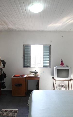 Casa à venda com 190m², 4 quartos e 1 vagaQuarto 1