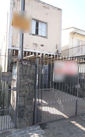 Casa à venda com 190m², 4 quartos e 1 vagaFachada