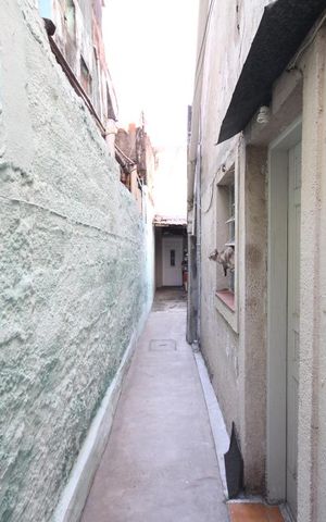 Casa à venda com 190m², 4 quartos e 1 vagaCorredor