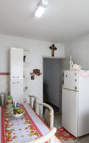 Casa à venda com 190m², 4 quartos e 1 vagaCozinha