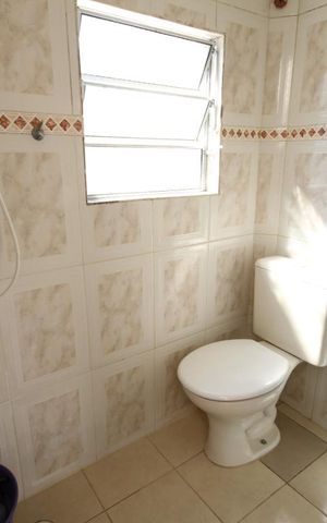 Casa à venda com 190m², 4 quartos e 1 vagaBanheiro de Serviço