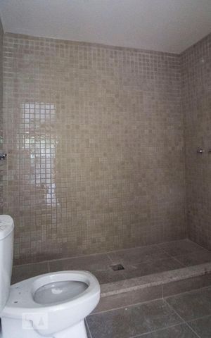 Apartamento à venda com 105m², 3 quartos e 2 vagasBanheiro da Suíte