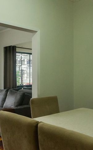 Casa à venda com 134m², 3 quartos e 1 vaga Casa à venda com 134m², 3 quartos e 1 vagaSala