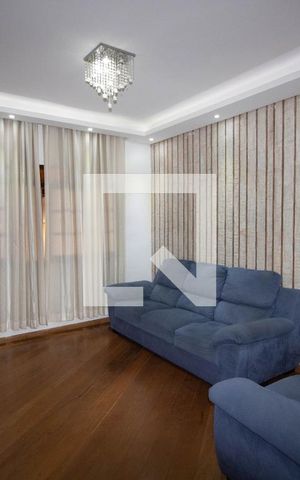 Casa para alugar com 113m², 3 quartos e 2 vagasSala