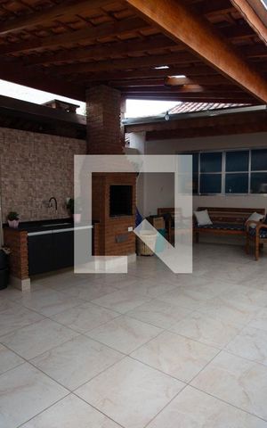 Casa para alugar com 113m², 3 quartos e 2 vagasÁrea comum - Churrasqueira