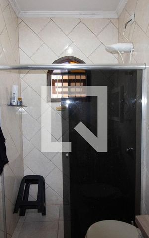 Casa para alugar com 113m², 3 quartos e 2 vagasBanheiro da Suíte