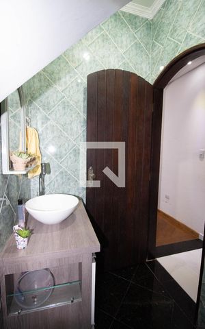 Casa para alugar com 113m², 3 quartos e 2 vagasLavabo