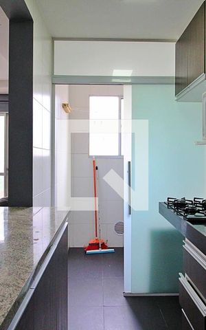 Apartamento à venda com 64m², 2 quartos e 1 vagaCozinha