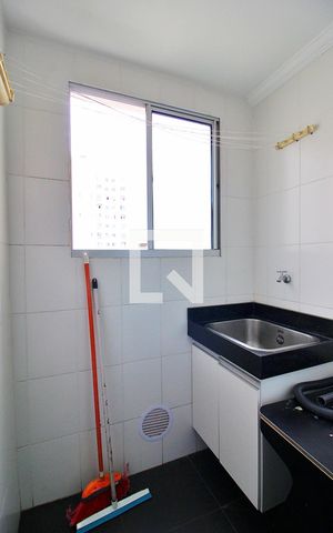 Apartamento à venda com 64m², 2 quartos e 1 vagaÁrea de Serviço