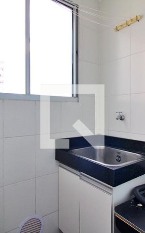 Apartamento à venda com 64m², 2 quartos e 1 vagaÁrea de Serviço