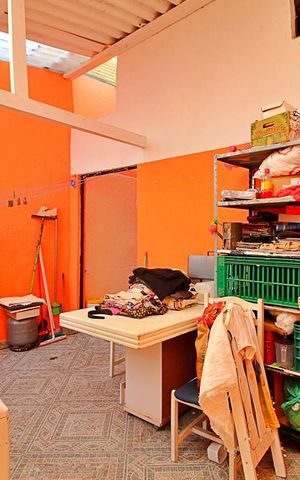 Casa à venda com 83m², 2 quartos e 2 vagasÁrea de Serviço