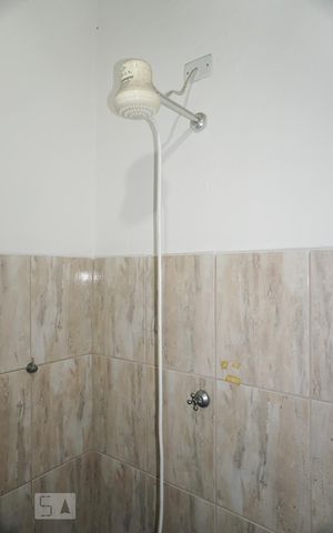 Casa à venda com 200m², 3 quartos e 2 vagasBanheiro da Churrasqueira