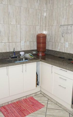 Casa à venda com 200m², 3 quartos e 2 vagasCozinha