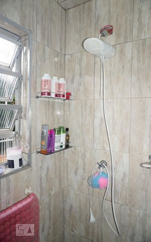 Casa à venda com 200m², 3 quartos e 2 vagasBanheiro Social