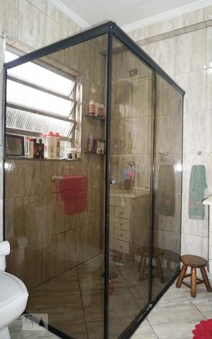 Casa à venda com 200m², 3 quartos e 2 vagasBanheiro Social