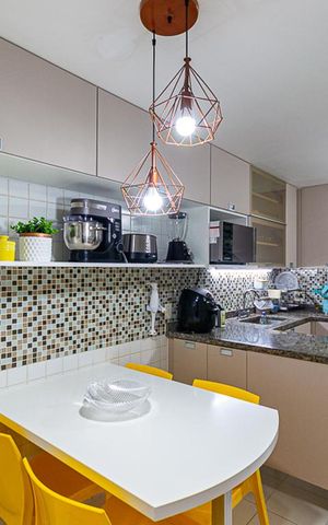 Apartamento à venda com 105m², 3 quartos e 2 vagas Apartamento à venda com 105m², 3 quartos e 2 vagasCozinha