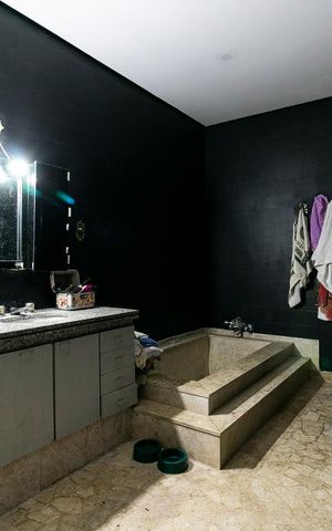 Casa à venda com 350m², 3 quartos e 1 vagaBanheiro da Suíte 3