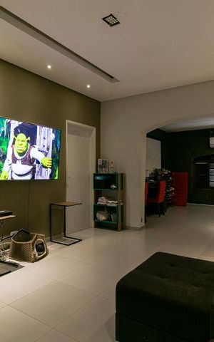 Casa à venda com 350m², 3 quartos e 1 vagaSuíte 3