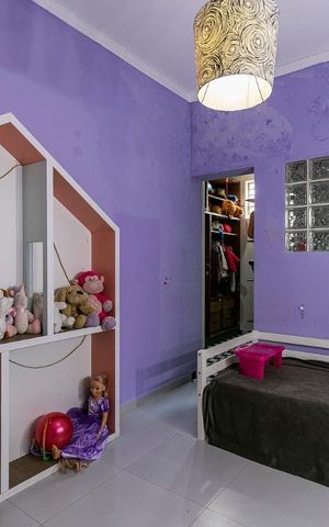 Casa à venda com 350m², 3 quartos e 1 vagaSuíte 2