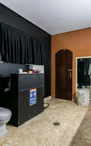 Casa à venda com 350m², 3 quartos e 1 vagaBanheiro da Suíte 3