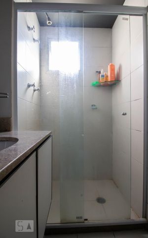 Apartamento à venda com 83m², 3 quartos e 1 vaga Apartamento à venda com 83m², 3 quartos e 1 vagaBanheiro do Quarto 3-Suíte