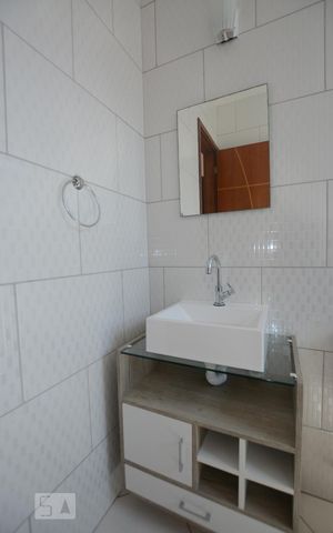 Apartamento para alugar com 84m², 2 quartos e 1 vagaBanheiro da suite