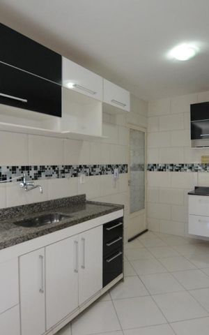 Apartamento para alugar com 84m², 2 quartos e 1 vagaCozinha