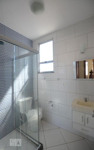 Apartamento para alugar com 84m², 2 quartos e 1 vagaBanheiro Social
