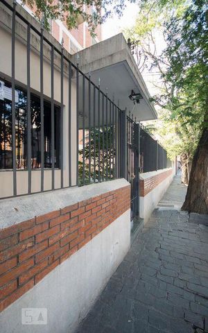 Apartamento à venda com 50m², 2 quartos e sem vaga Apartamento à venda com 50m², 2 quartos e sem vagaFachada