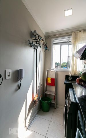 Apartamento à venda com 42m², 1 quarto e sem vagaÁrea de Serviço
