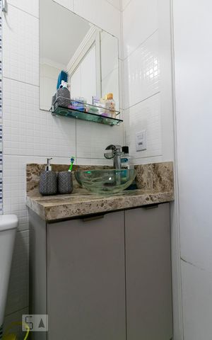 Apartamento à venda com 42m², 1 quarto e sem vagaBanheiro
