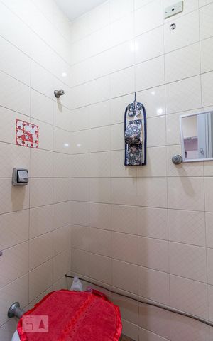 Casa à venda com 112m², 2 quartos e 1 vagaBanheiro de serviço