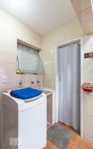 Casa à venda com 112m², 2 quartos e 1 vagaÁrea de serviço