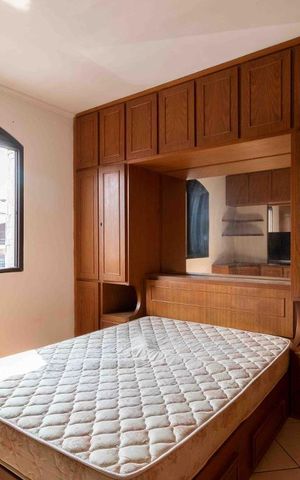 Casa à venda com 210m², 4 quartos e 3 vagasSuíte 1