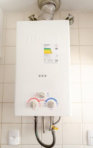 Apartamento à venda com 190m², 3 quartos e 2 vagas Apartamento à venda com 190m², 3 quartos e 2 vagasAquecedor