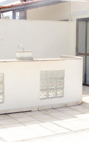 Apartamento à venda com 190m², 3 quartos e 2 vagas Apartamento à venda com 190m², 3 quartos e 2 vagasCobertura