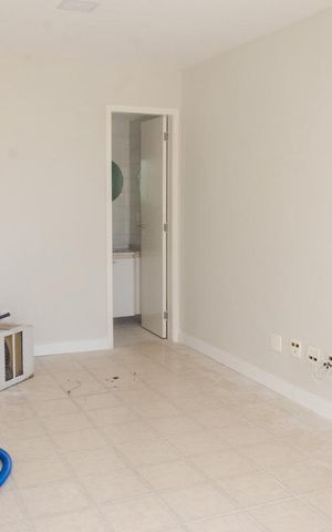 Apartamento à venda com 190m², 3 quartos e 2 vagas Apartamento à venda com 190m², 3 quartos e 2 vagasSala 2