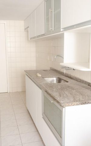 Apartamento à venda com 190m², 3 quartos e 2 vagas Apartamento à venda com 190m², 3 quartos e 2 vagasCozinha