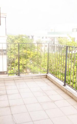 Apartamento à venda com 190m², 3 quartos e 2 vagas Apartamento à venda com 190m², 3 quartos e 2 vagasVaranda da Sala