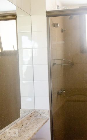 Apartamento à venda com 190m², 3 quartos e 2 vagas Apartamento à venda com 190m², 3 quartos e 2 vagasBanheiro