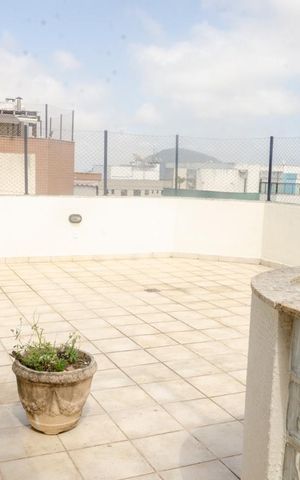 Apartamento à venda com 190m², 3 quartos e 2 vagas Apartamento à venda com 190m², 3 quartos e 2 vagasCobertura