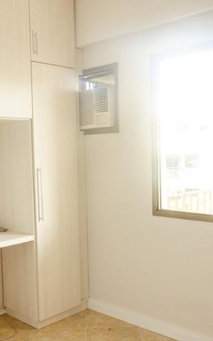 Apartamento à venda com 190m², 3 quartos e 2 vagas Apartamento à venda com 190m², 3 quartos e 2 vagasQuarto 1