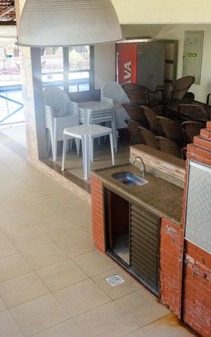 Apartamento à venda com 190m², 3 quartos e 2 vagas Apartamento à venda com 190m², 3 quartos e 2 vagasÁrea comum - Churrasqueira